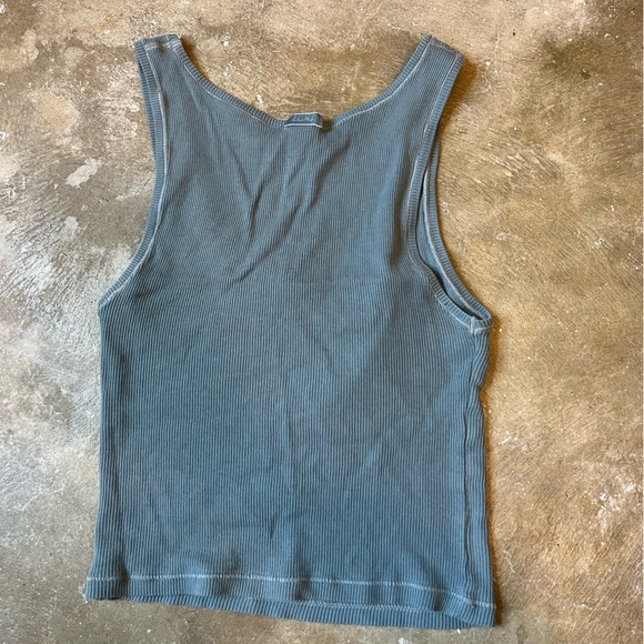 Skims dusty blue crop tank top - Picture 3 of 3